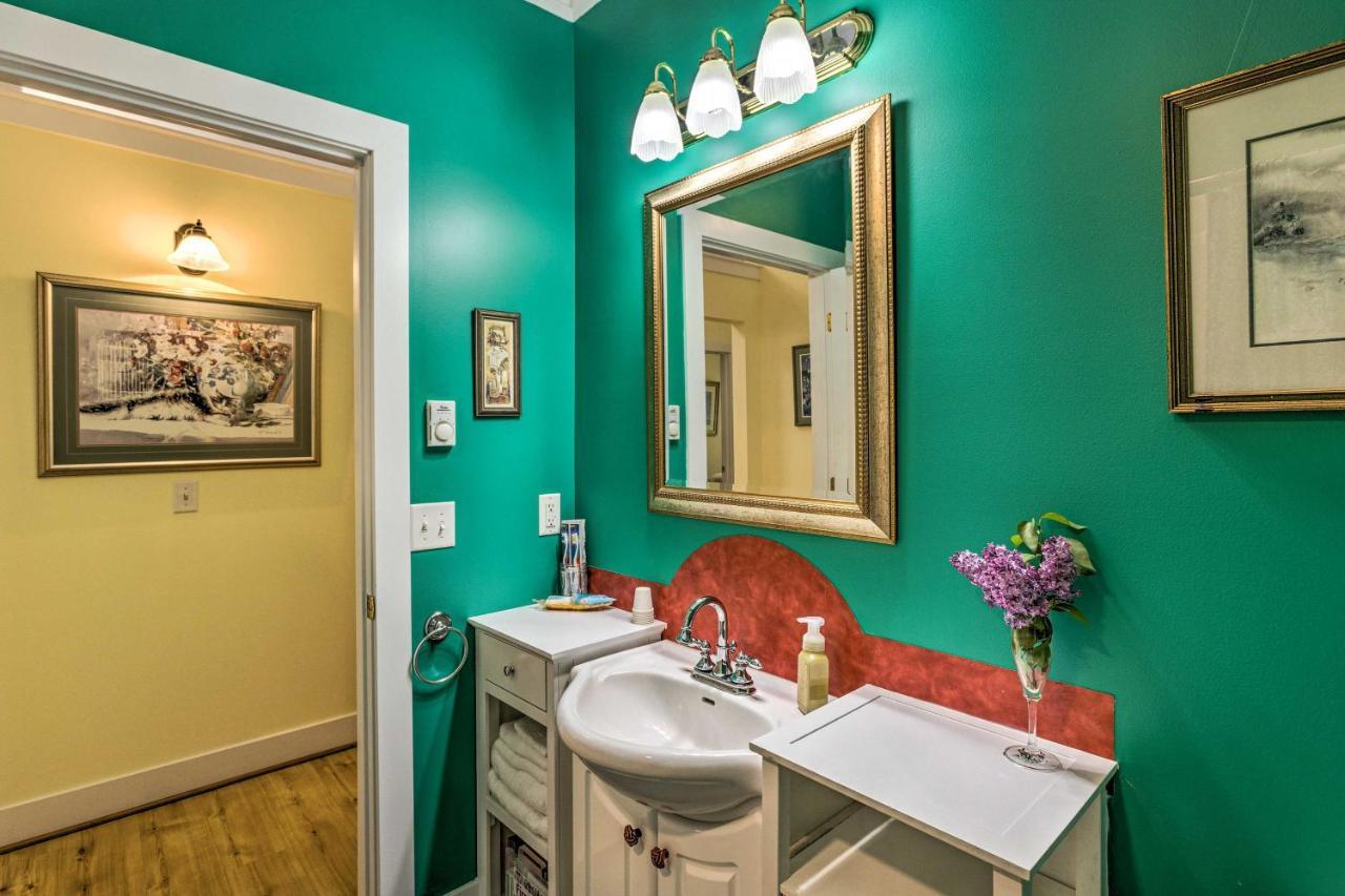 Charming Retreat Near Downtown Frankfort And Beaches Экстерьер фото