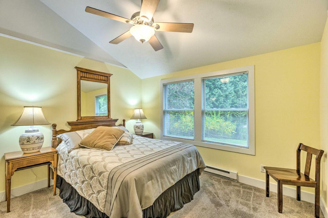 Charming Retreat Near Downtown Frankfort And Beaches Экстерьер фото